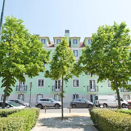 Iconic & Elegant Design 2 Bedroom Apt By Fs *