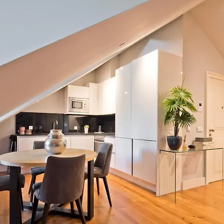 Apartment Iconic & Elegant Design 2 Bedroom Apt By Fs Lisbon