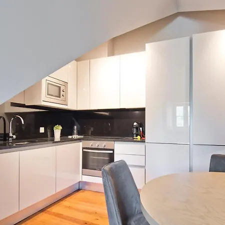 Iconic & Elegant Design 2 Bedroom Apt By Fs * Lisboa